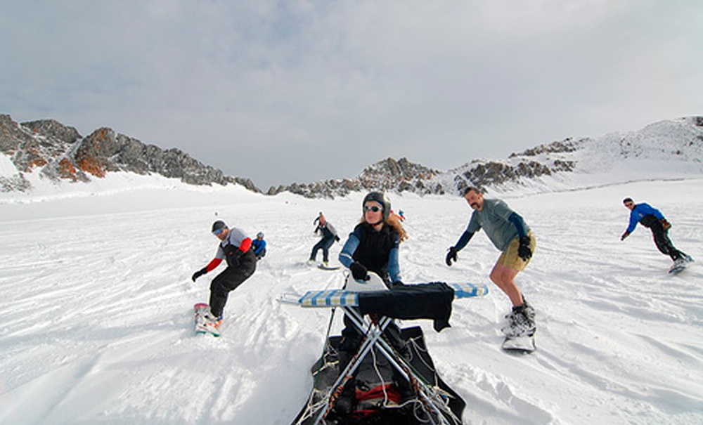 skiing 16497515247941676028422