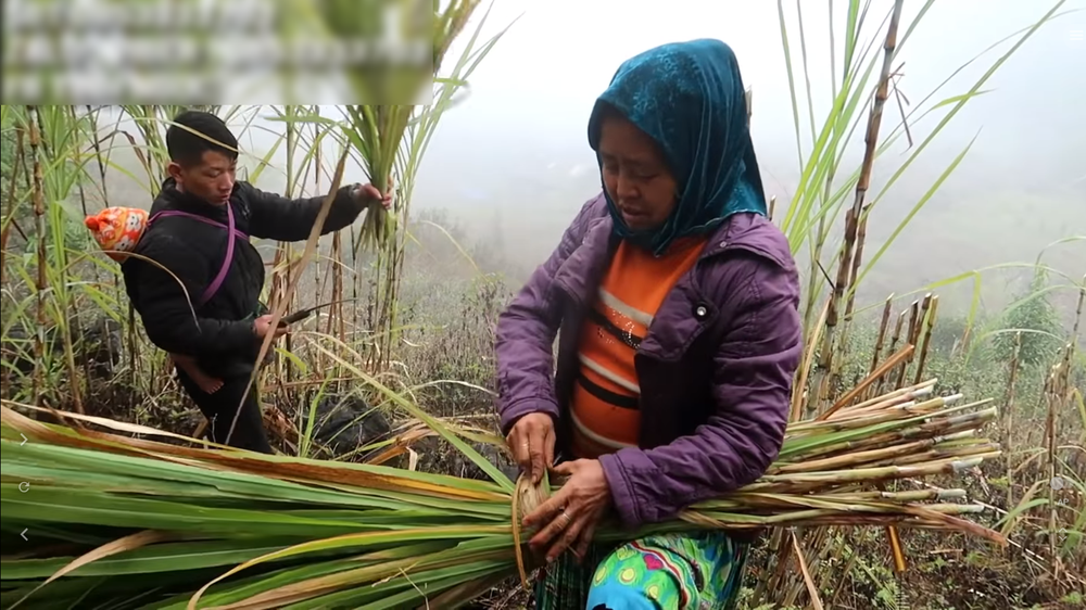 A 25-year-old boy marries a 52-year-old wife, love blooms in Ha Giang, 7 years of yearning for a child - Photo 3.