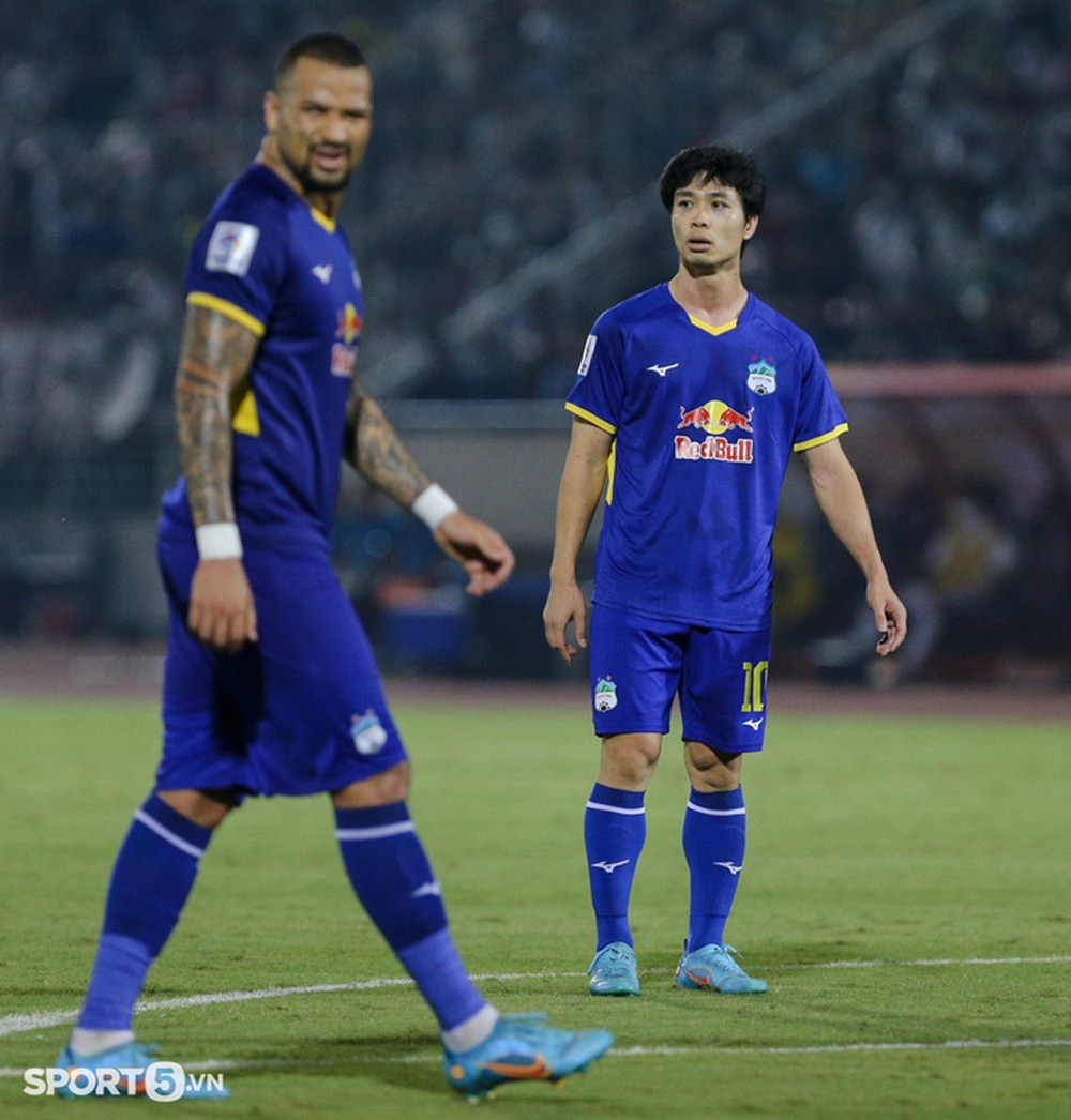 Cong Phuong: HAGL deserves a 2-2 draw against Yokohama F. Marinos - Photo 1.