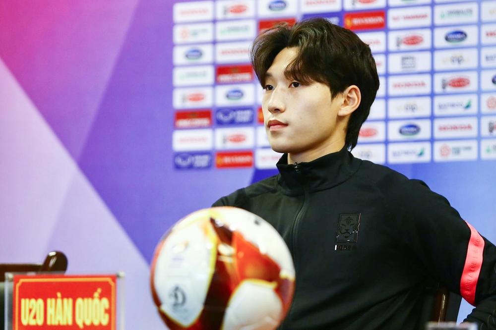 South Korea U20 head coach revealed the reason for bringing university students to Vietnam U23 match - Photo 1.