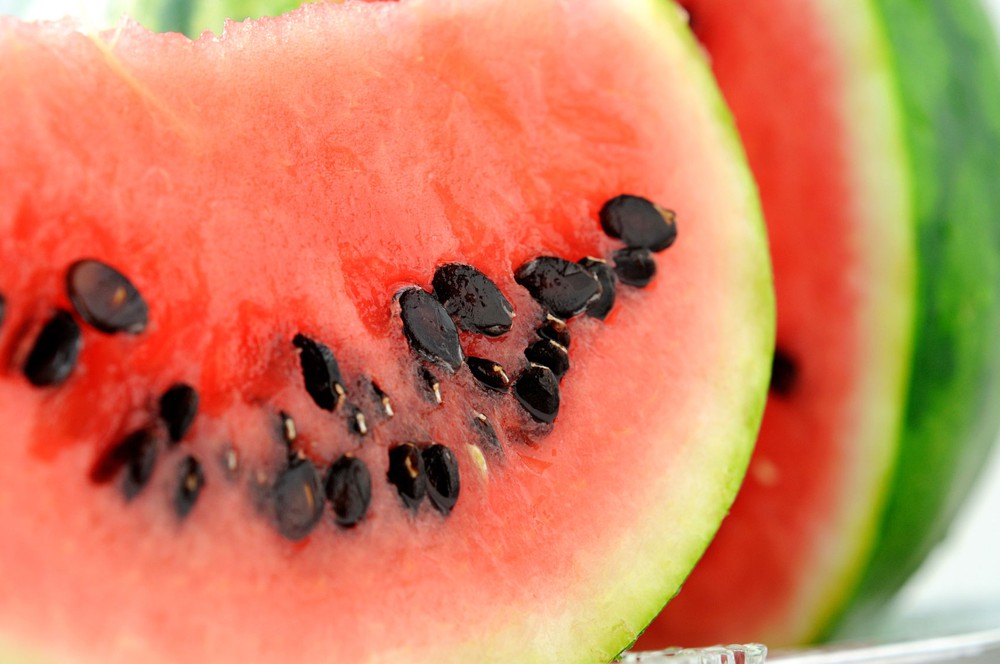 Surprised with the wonderful effects of watermelon seeds - Photo 1.