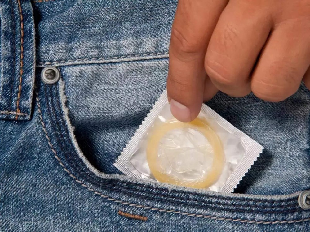 9 things to note when using condoms: Many men still do it wrong - Photo 2.