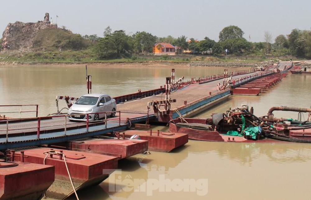 Hình ảnh cầu phao hơn 40 năm tuổi trước ngày cao tốc Bắc - Nam thế chỗ - Ảnh 3.