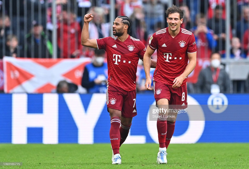 Hạ Dortmund, Bayern chính thức vô địch Bundesliga lần thứ 10 liên tiếp - Ảnh 4.