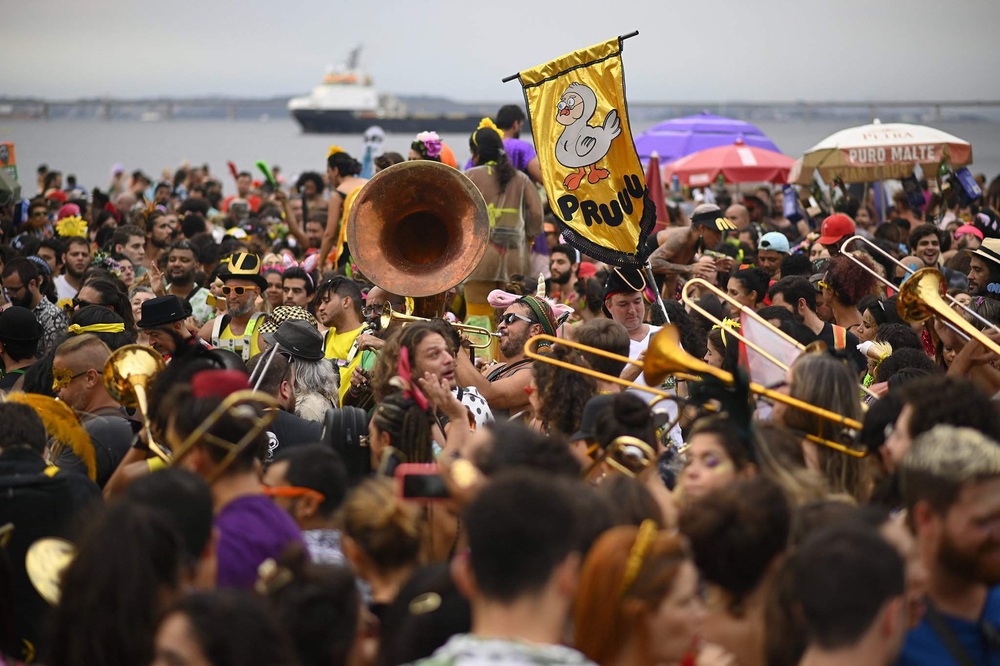 Lễ hội hóa trang ở Brazil trở lại sau đại dịch - Ảnh 8.