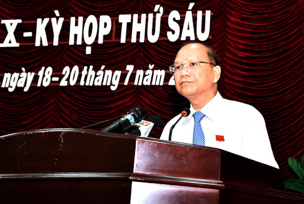 Kỷ luật 2 nguyên Bí thư Tỉnh ủy, 2 nguyên Chủ tịch UBND tỉnh Bình Thuận - Ảnh 2.