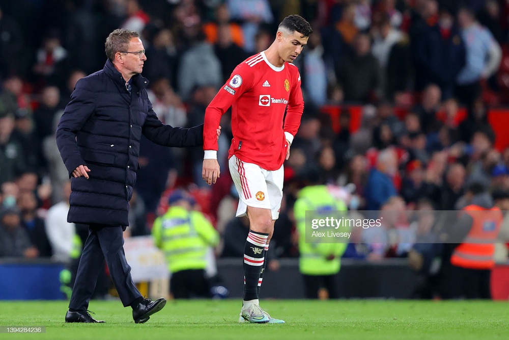 Ronaldo strained to exhaustion, Man United miraculously escaped before Chelsea - Photo 6. Ronaldo strained to exhaustion, Man United miraculously escaped before Chelsea - Photo 6.
