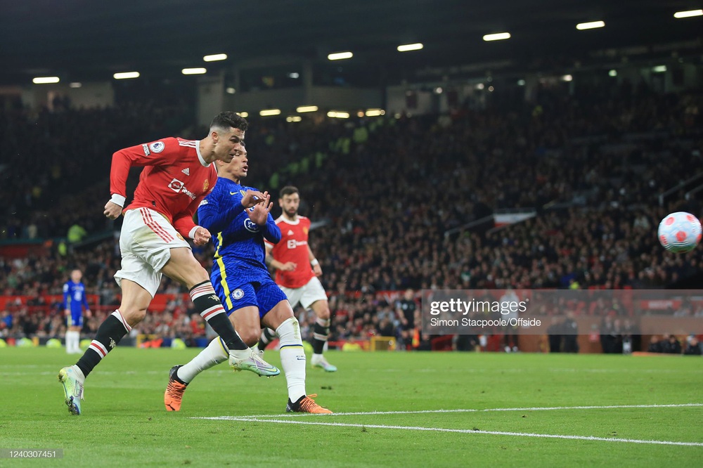 Ronaldo struggled to exhaustion, Man United miraculously escaped before Chelsea - Photo 4. Ronaldo struggled to exhaustion, Man United miraculously escaped before Chelsea - Photo 4.