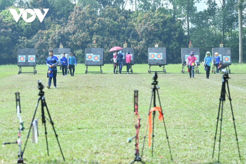 Đội tuyển bắn cung Việt Nam căng mình tập luyện để săn vàng SEA Games - Ảnh 9.