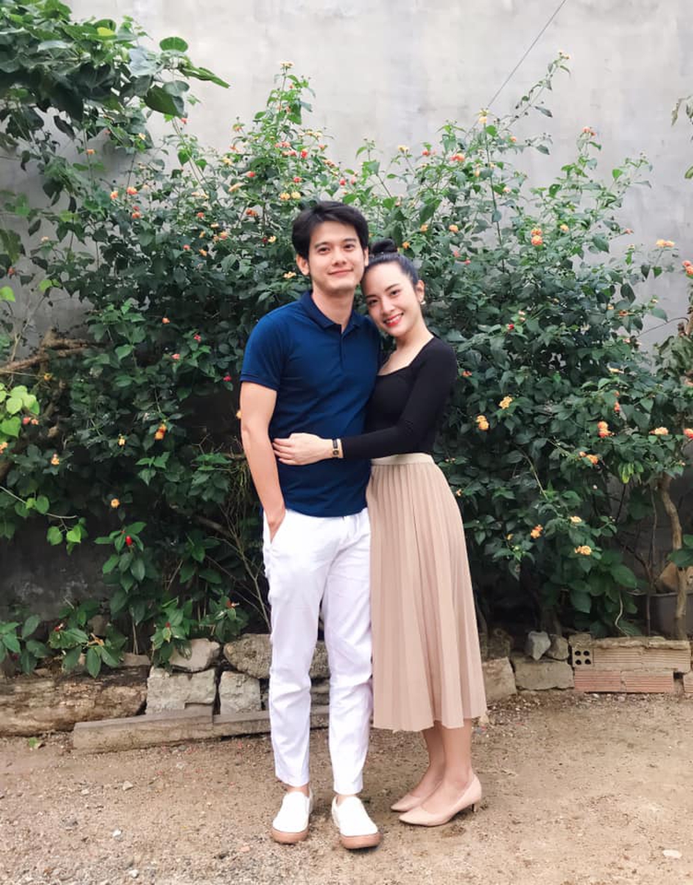 Nhiều đại gia cưa cẩm, gái đẹp quyết lấy chàng đi xe đạp, cưới về được đổi xe hơi liên tục - Ảnh 2.