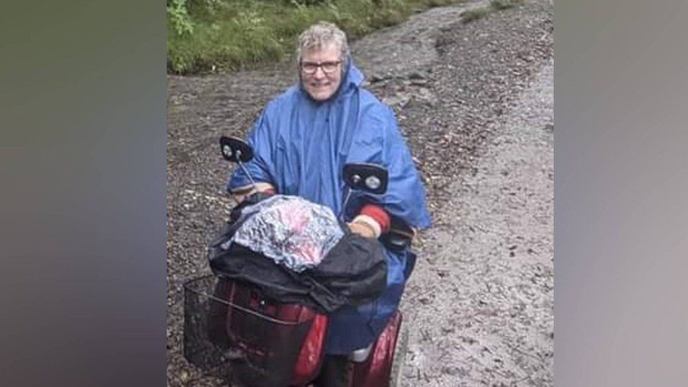 Sky News: Dân châu Âu trùm chăn, mặc áo choàng xem TV - Giới hạn nào cho giá năng lượng? - Ảnh 3.