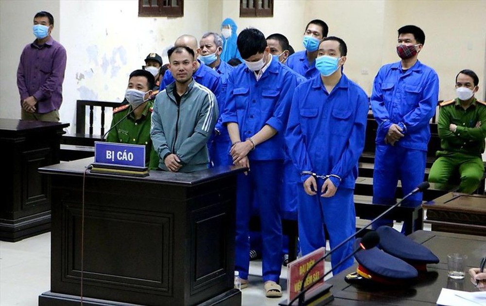 Thái Bình: Trùm giang hồ Sơn lông lĩnh thêm 15 năm tù vì tội tham ô tài sản - Ảnh 1.