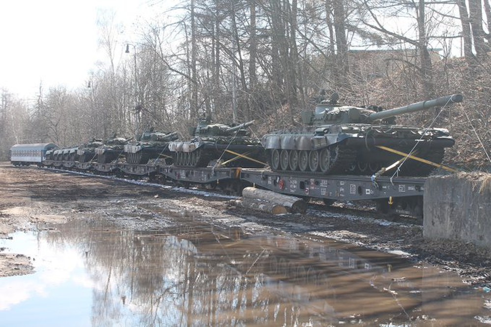 Expert: The Ukrainian Army still has significant armor, so what about Russian precision firepower?  - Photo 3.