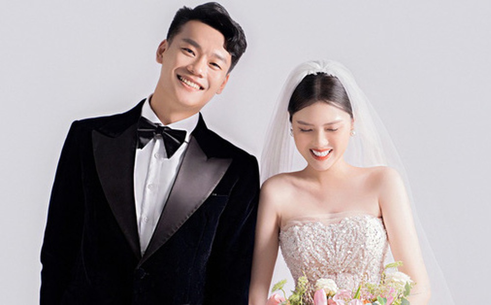 Vợ chồng Thành Chung tung bộ ảnh cưới cực đẹp trước lễ thành hôn ở Hà Nội