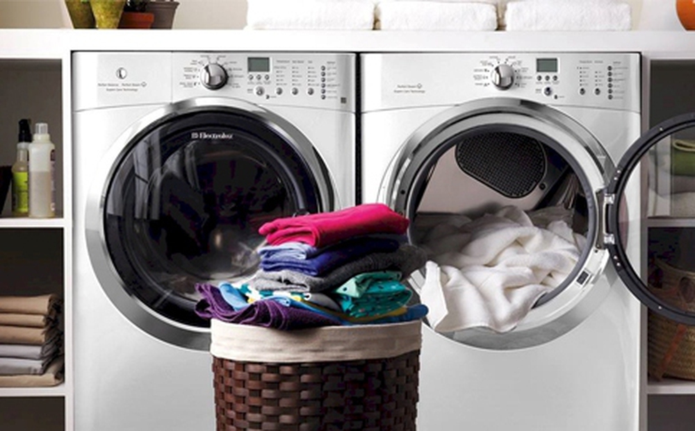 Chị em chia làm 2 nửa: Dùng máy giặt máy sấy riêng biệt hay loại 2 trong 1 thì tốt hơn?