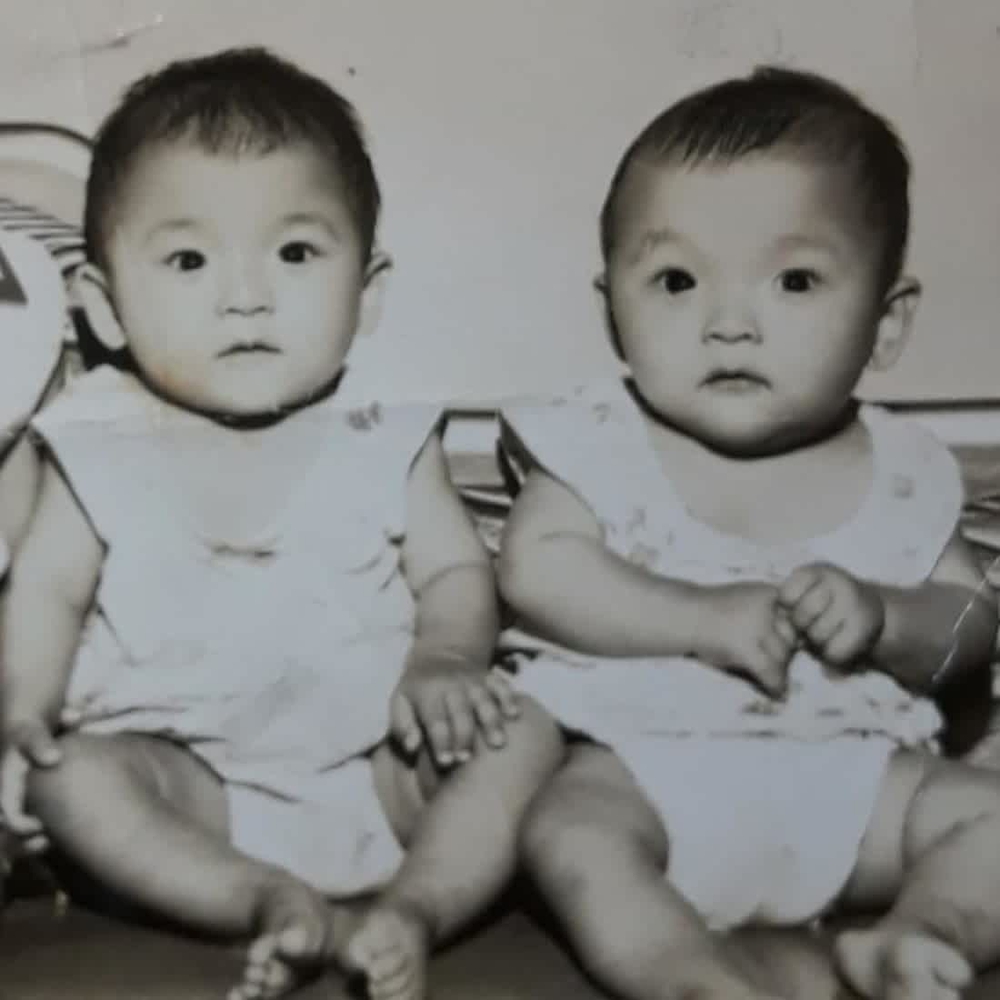 Cặp song sinh lạc nhau 44 năm, một người ở Hàn Quốc, một người ở Mỹ, họ đã lớn lên với sự khác biệt như thế nào? - Ảnh 3.
