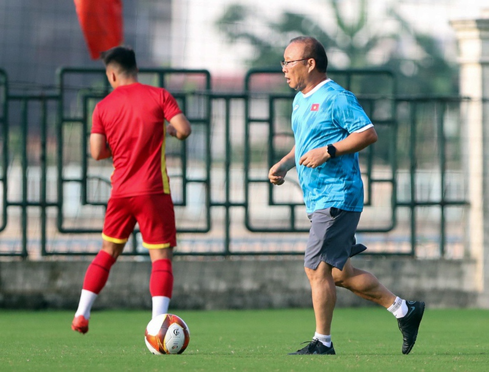 Hoàng Đức báo tin vui cho U23 Việt Nam sau khi phải tập riêng - Ảnh 9.