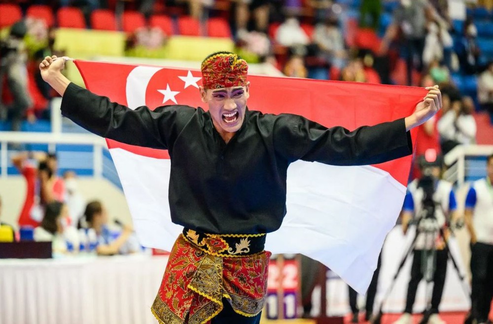 Vua Pencak Silat Singapore bật khóc khi lần đầu giành vàng SEA Games - Ảnh 2.