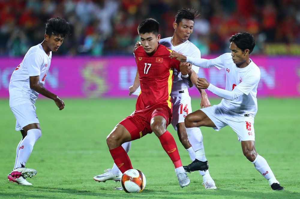 TRỰC TIẾP Bóng đá U23 Việt Nam 0-0 U23 Myanmar: U23 Việt Nam tấn công dồn dập - Ảnh 1.