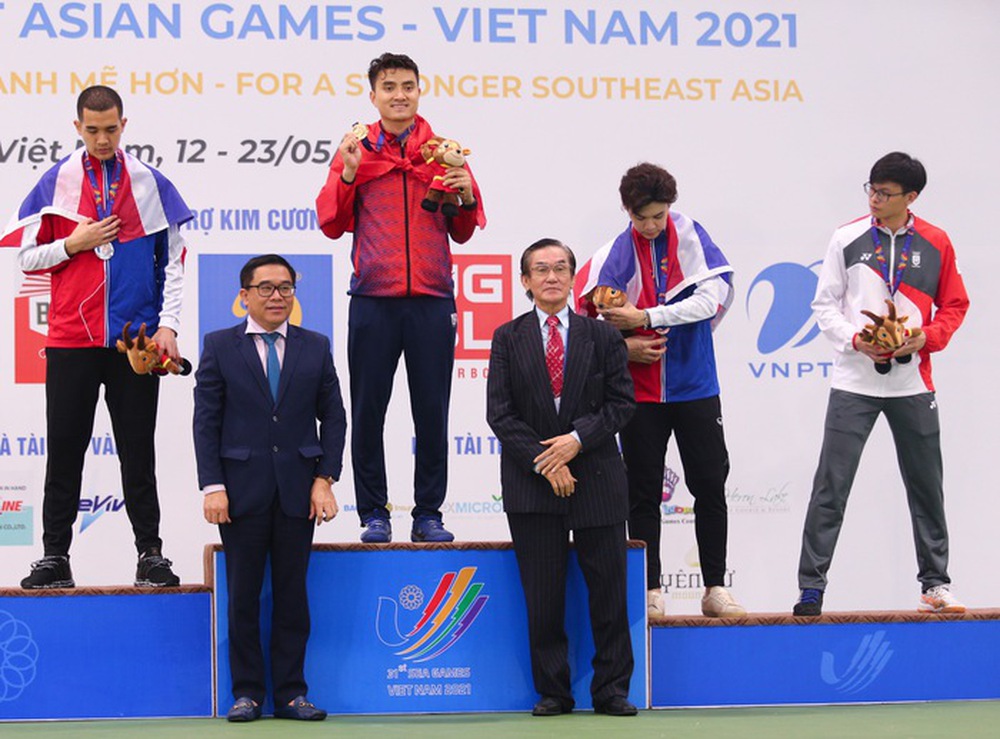 Ba cung bậc cảm xúc trái ngược của Vũ Thành An trong ngày giành HCV SEA Games 31 - Ảnh 11.