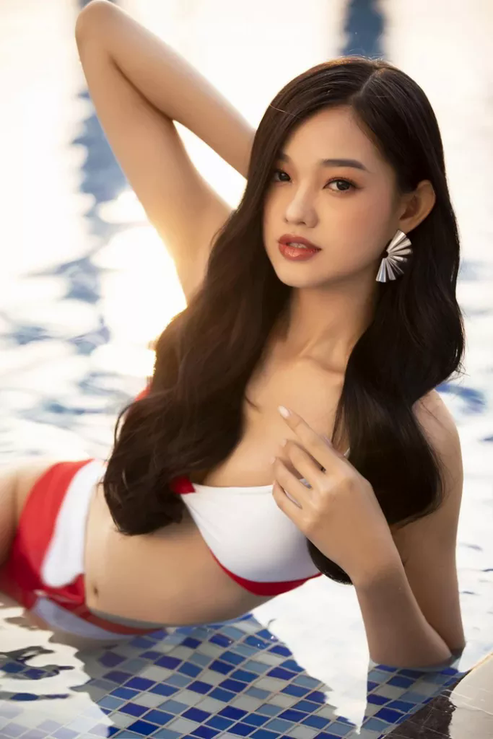 Cô gái Bến Tre có tên lạ, nét đẹp Á Đông, cao 1m75 Miss World Vietnam 2022 là ai? - Ảnh 3.