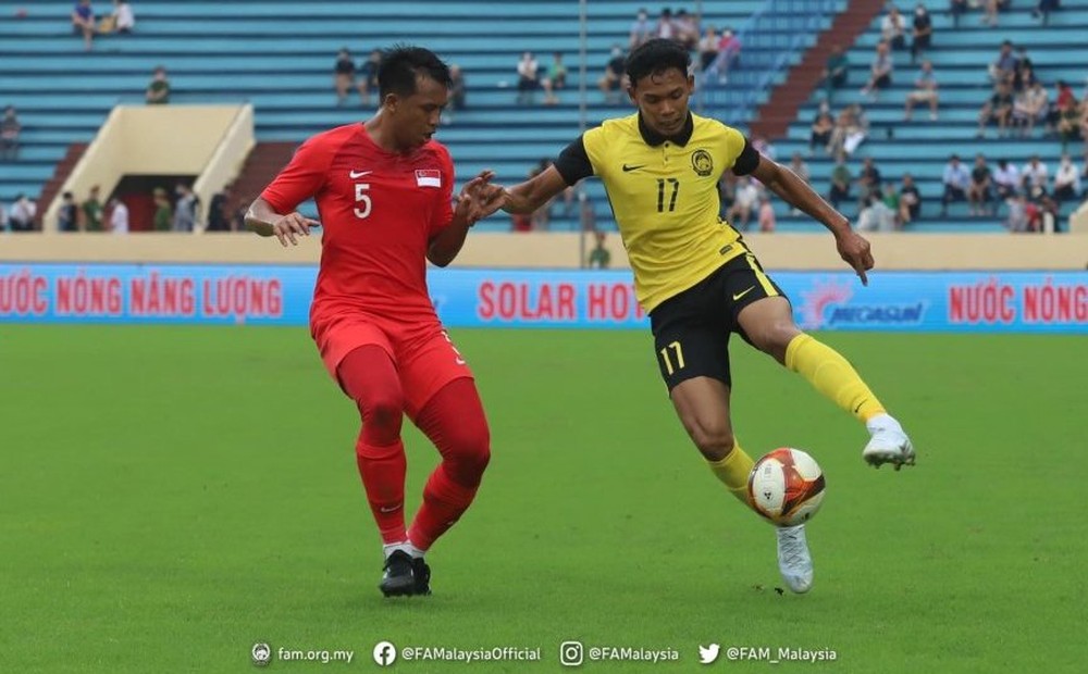 Rượt đuổi kịch tính, U23 Malaysia cầm chắc vé vào Bán kết SEA Games
