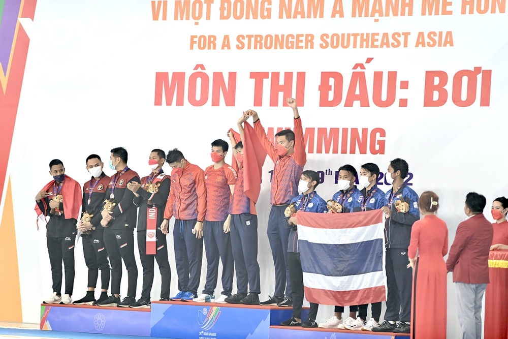 Kình ngư vô địch Olympic mắc lỗi khiến Singapore mất HCV - Ảnh 7.