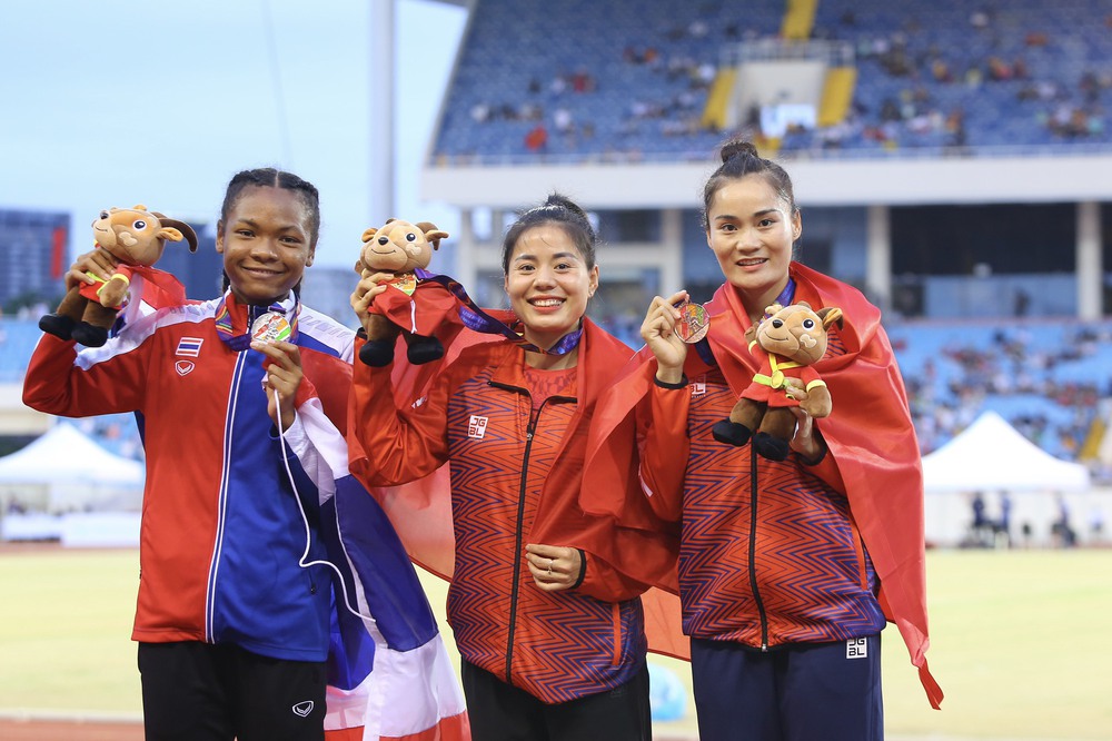 SEA Games Medal Chart on May 15: The Vietnamese delegation welcomes the gold storm, far away from its competitors - Photo 4.