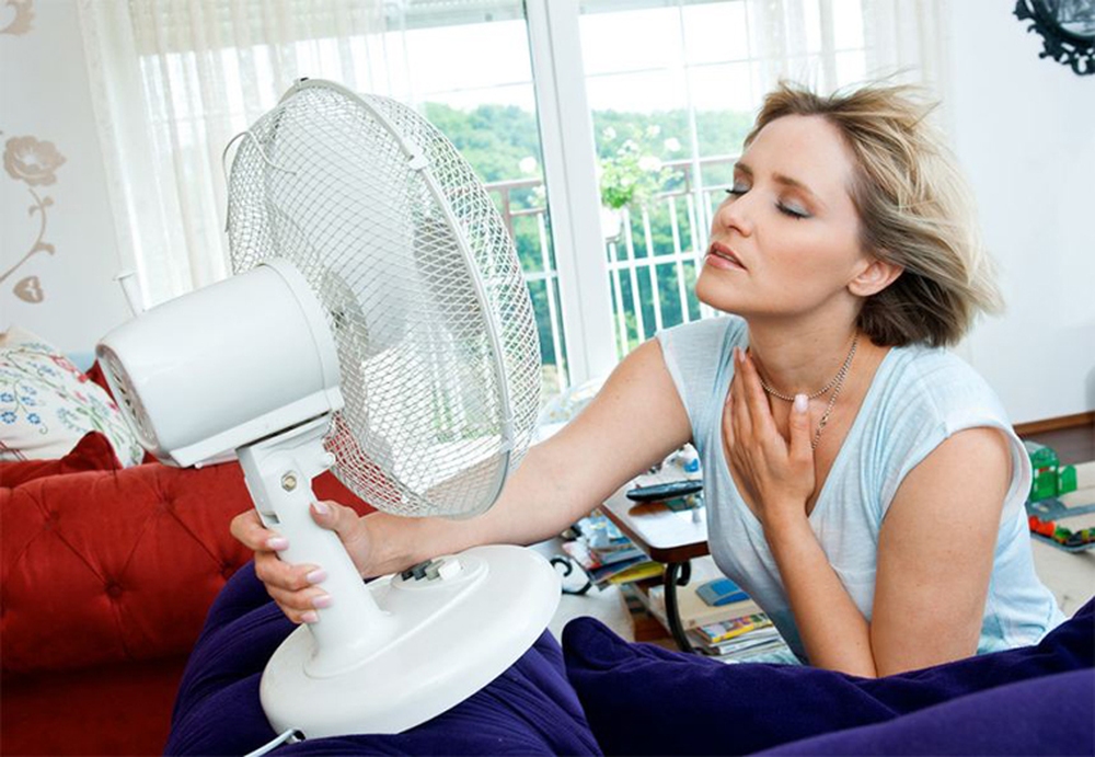 No matter how hot it is, don't turn on the fan like this to avoid fatigue - Photo 2.