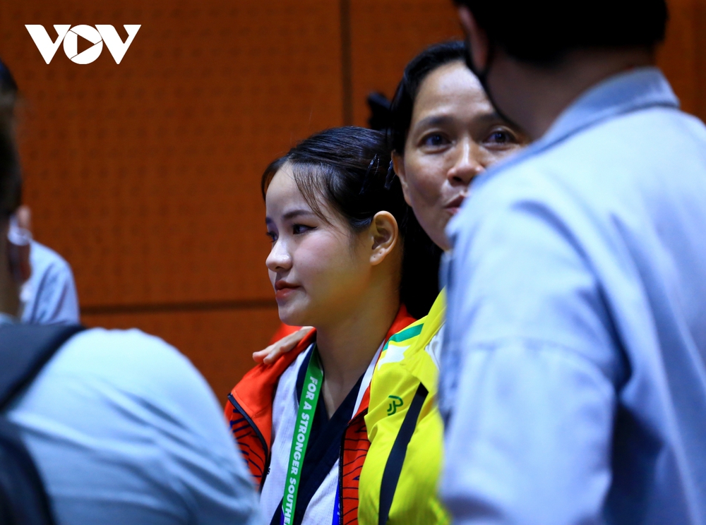 Nữ VĐV Taekwondo Việt Nam ngấn lệ khi tuột HCV - Ảnh 3.