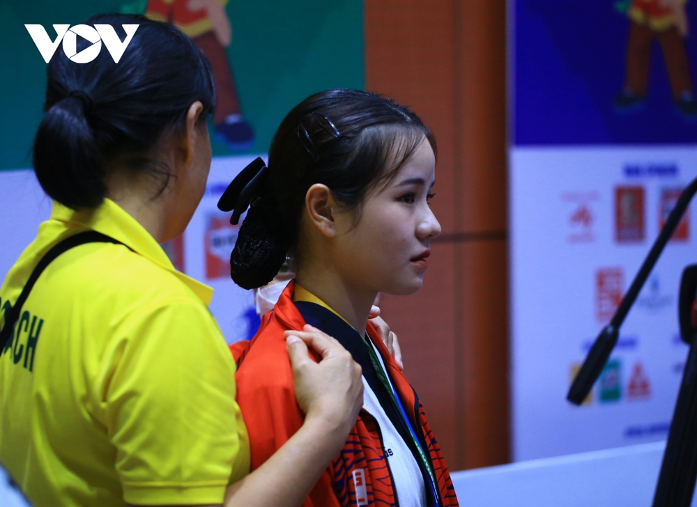 Nữ vận động viên Taekwondo Việt Nam bật khóc khi vuột mất tấm HCV - Ảnh 4.