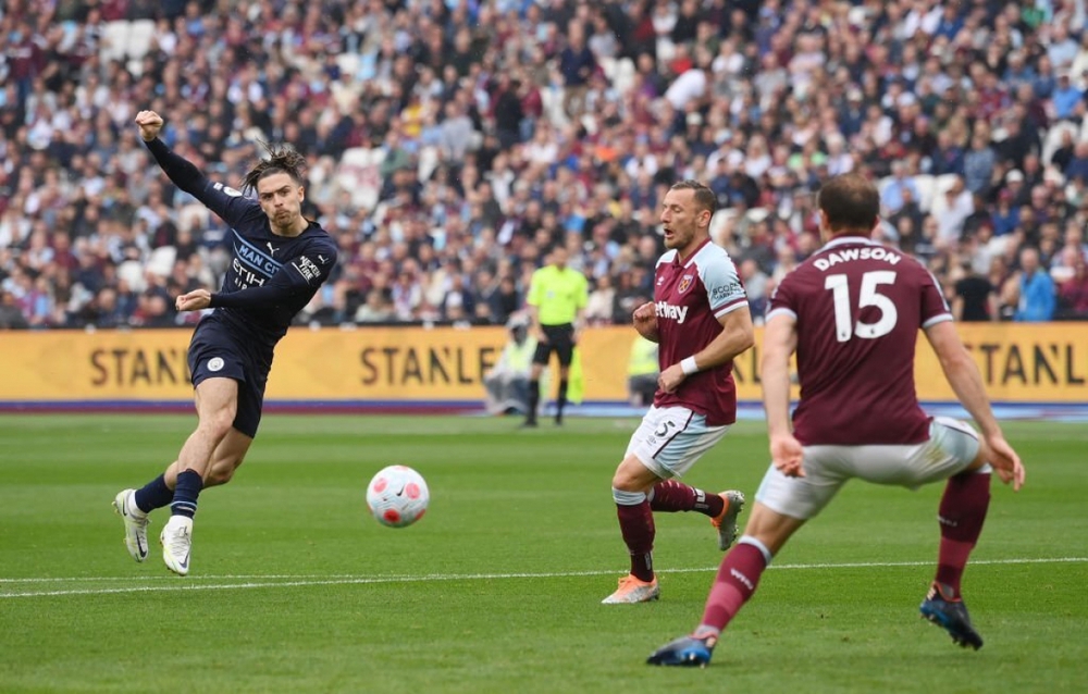 Man City bị West Ham cầm hòa, cuộc đua vô địch Ngoại hạng Anh hấp dẫn đến vòng cuối cùng - Ảnh 6.