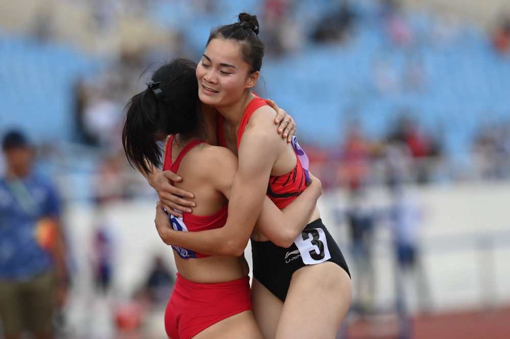 TRỰC TIẾP SEA Games 31 (ngày 17/5): Môn Vật liên tục mang Vàng về cho Việt Nam - Ảnh 1.