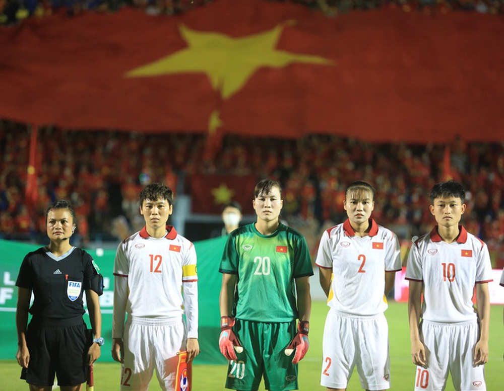 Tuyển nữ Việt Nam gặp đối thủ đầy duyên nợ tại bán kết, ký ức SEA Games 22 ùa về - Ảnh 1.