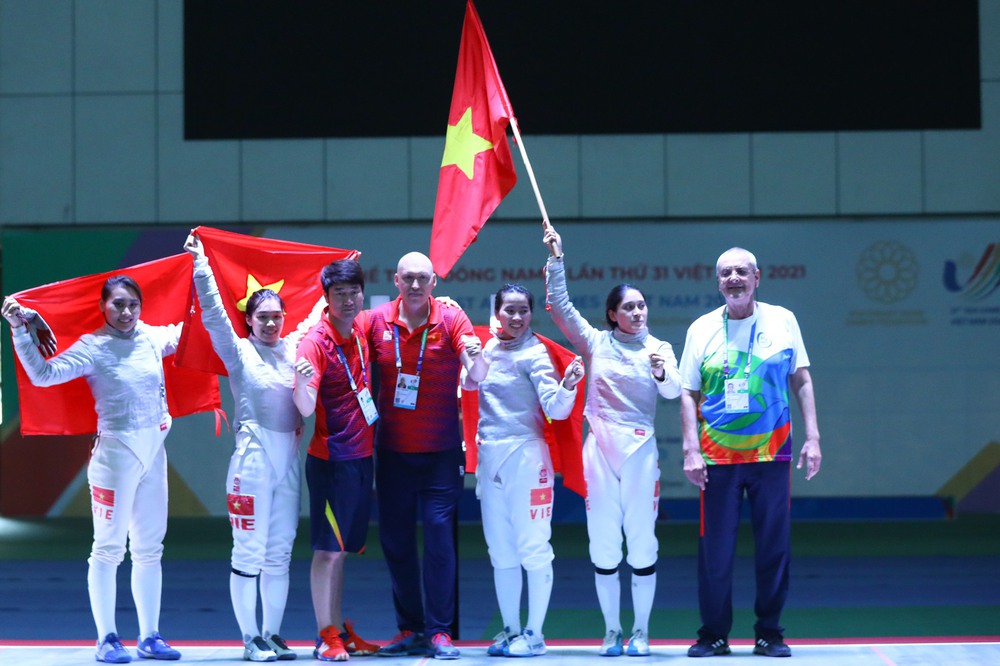 TRỰC TIẾP SEA Games ngày 18/5: Tuyển đấu kiếm Việt Nam xuất sắc giành thêm HCV - Ảnh 3.