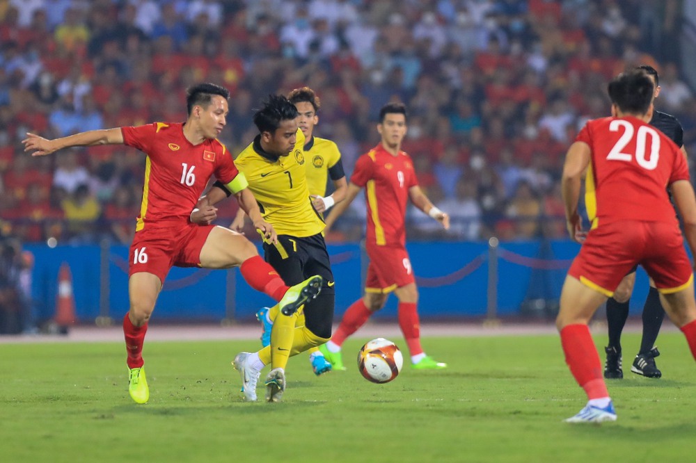 TRỰC TIẾP U23 Việt Nam vs U23 Malaysia: Thử thách dành cho các họng pháo của thầy Park - Ảnh 1.