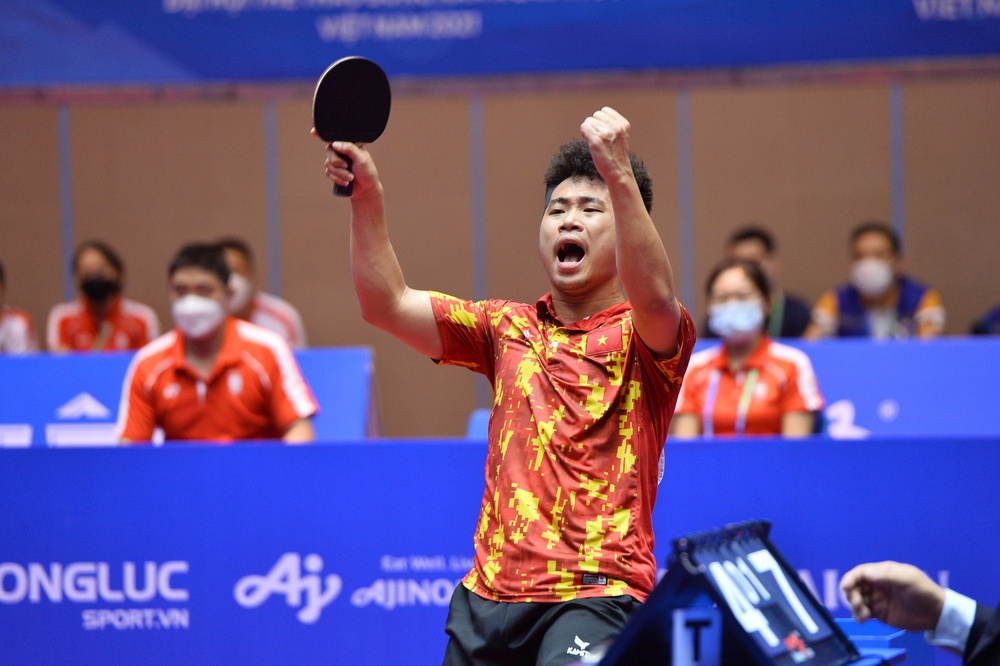 Nguyễn Anh Tú thất bại trước Á quân SEA Games 22, bóng bàn Việt Nam đối đầu Thái Lan ở chung kết - Ảnh 12.