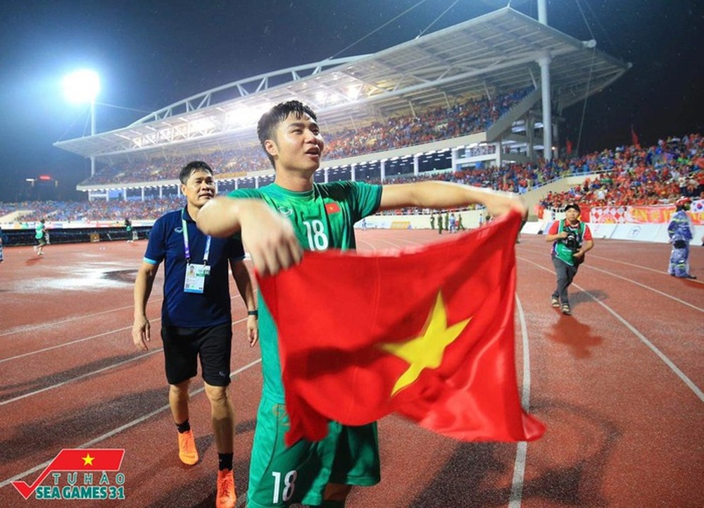 Thủ môn Văn Toản lập kỳ tích chưa từng có trong lịch sử SEA Games - Ảnh 2.