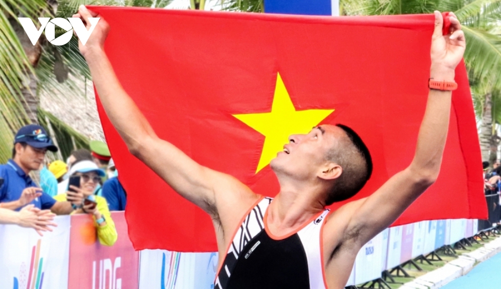 SEA Games 31: Những khoảnh khắc “bùng nổ” trên sân đấu ở Quảng Ninh - Ảnh 7.