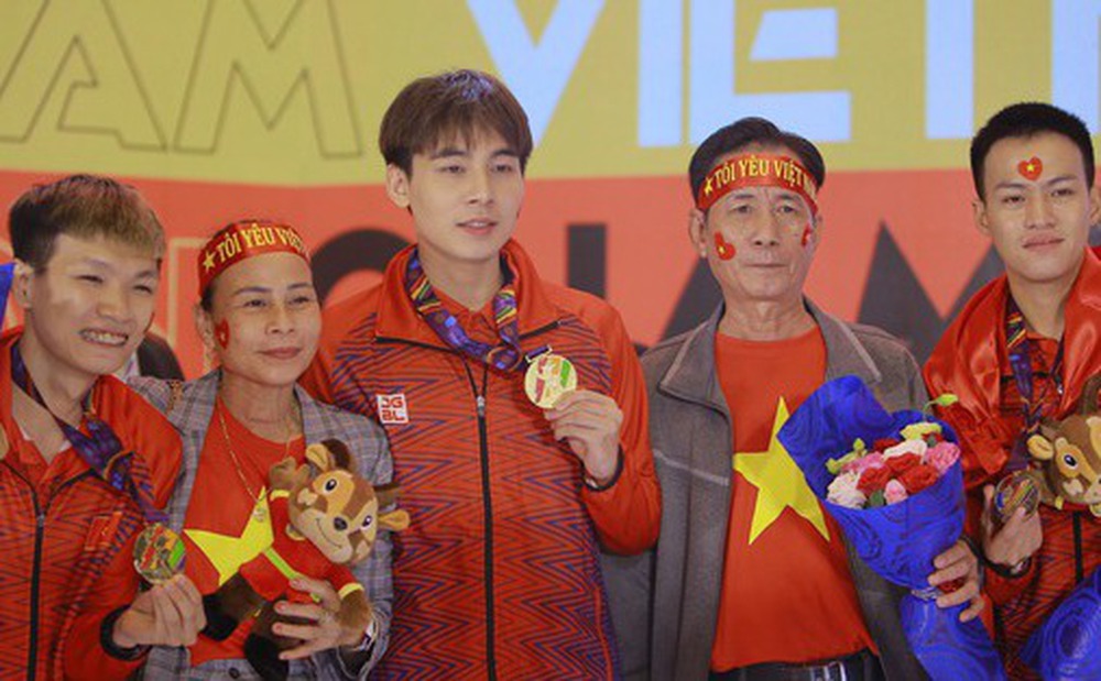 Esports đóng góp 4 HCV vào thành tích kỷ lục của Đoàn Thể Thao Việt Nam tại SEA Games 31