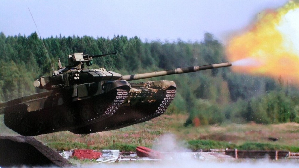 Xe tăng T-90 thực chiến tốt: Vũ khí Nga triệu người mê và nhiều nước tin dùng - Ảnh 2.