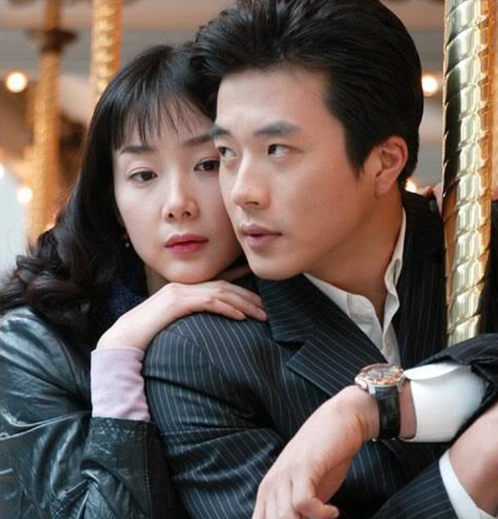  Nữ hoàng nước mắt Choi Ji Woo: Cuộc tình bí mật với tài tử Song Seung Hun, U50 vẫn được gọi là tượng đài nhan sắc xứ Hàn - Ảnh 5.