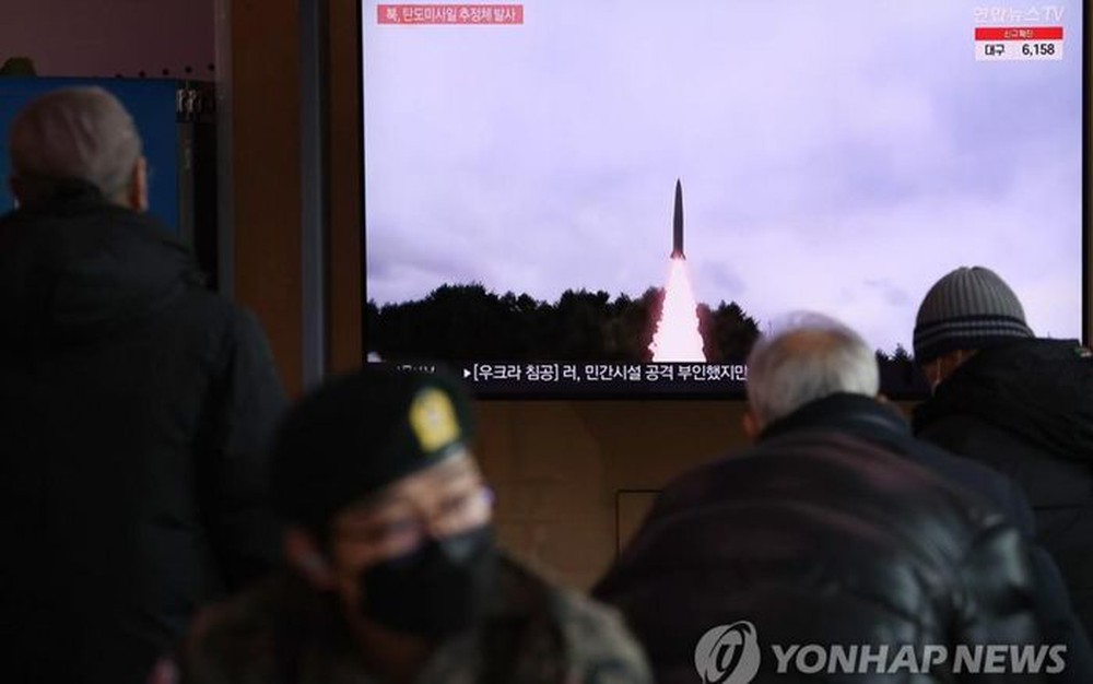 Triều Tiên phóng 3 tên lửa ngay sau hội nghị QUAD - Ảnh 1.