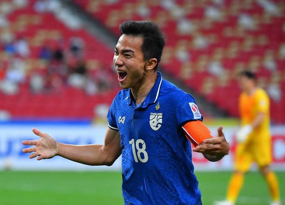 Messi Thái Lan muốn giúp đội nhà vô địch AFF Cup 2022 - Ảnh 1.