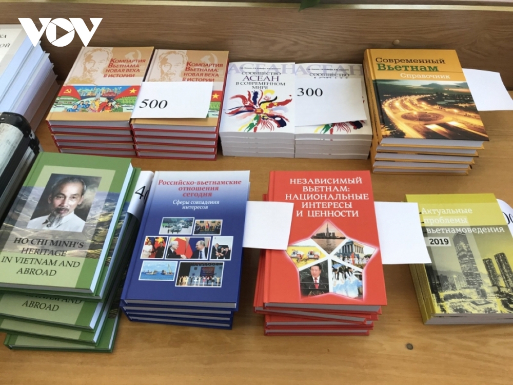 Học giả Nga đánh giá cao vai trò và vị thế của ASEAN và Việt Nam  - Ảnh 1.