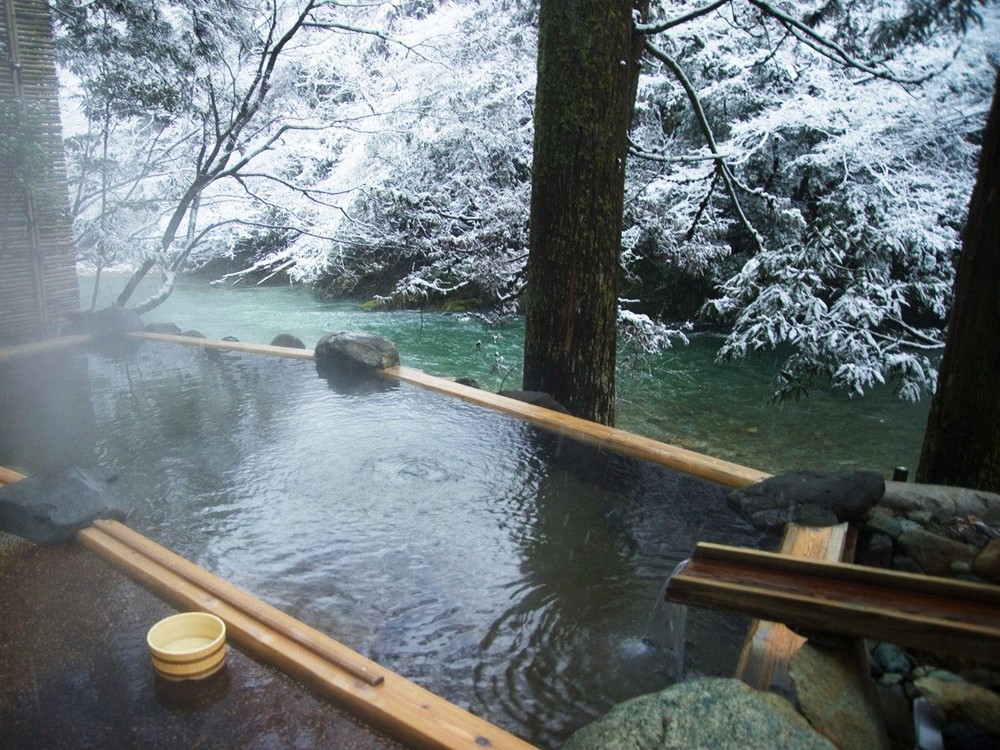 10 điều khiến khách du lịch đi Nhật Bản một lần là nhớ mãi: Tắm onsen chỉ xếp thứ 5 - Ảnh 6.