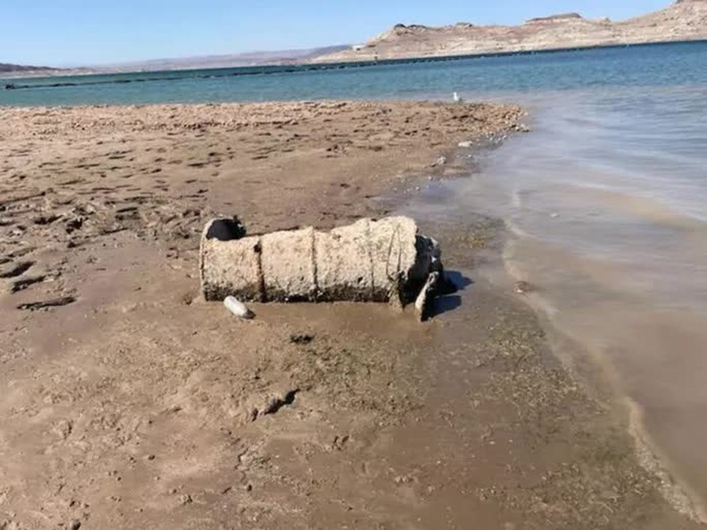 Scary discovery at America's largest freshwater reservoir - Photo 1.