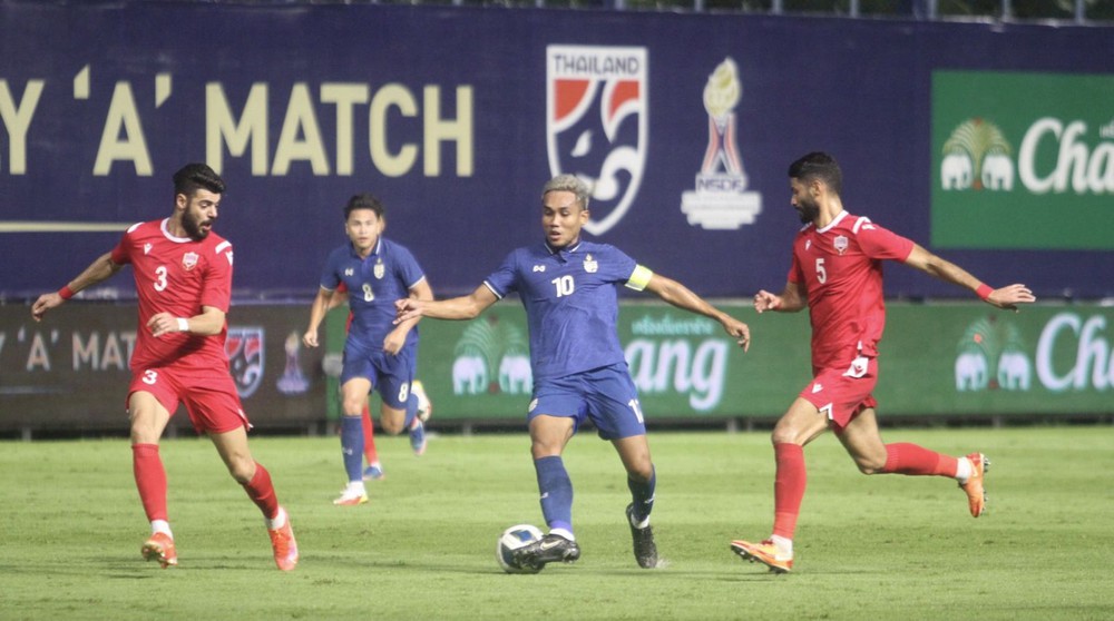 Để thua thất vọng trên sân nhà, tuyển Thái Lan bị CĐV Đông Nam Á chỉ trích - Ảnh 1.