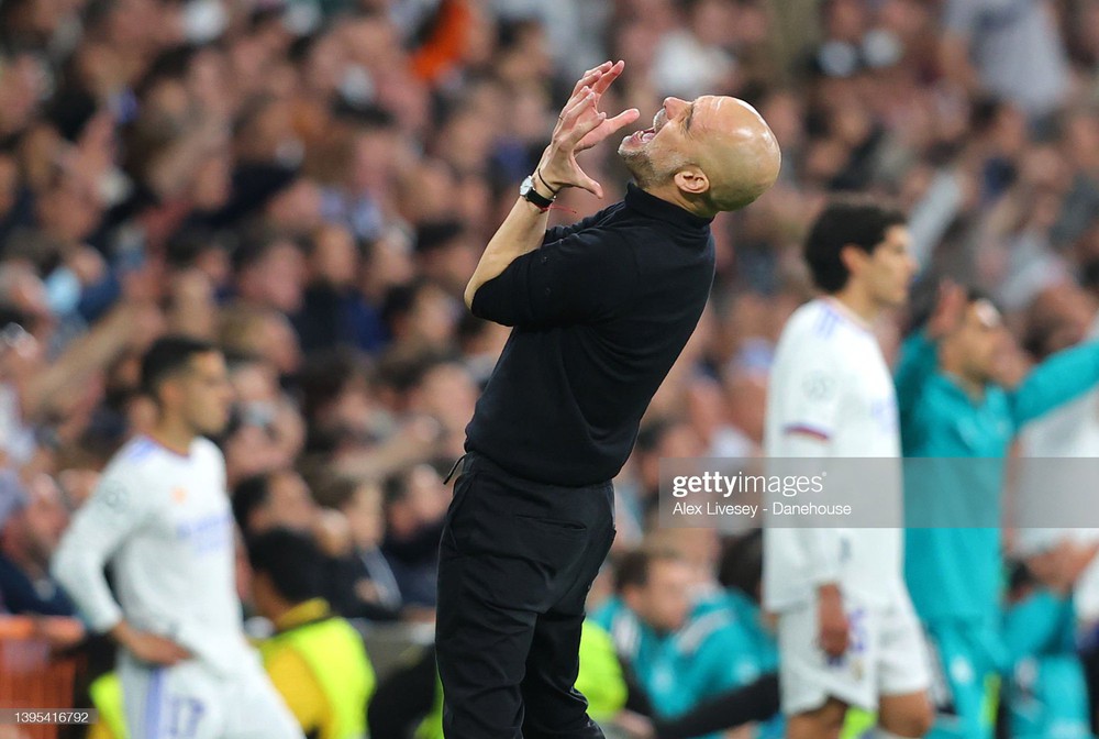 Pep Guardiola sụp đổ vì tử huyệt, Real Madrid ngược dòng như phim hành động - Ảnh 8.