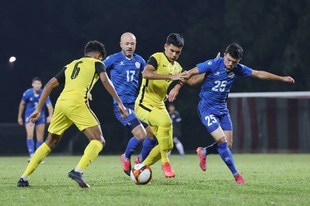 The captain of the Philippines U23 confidently surpassed Vietnam to make history - Photo 1.